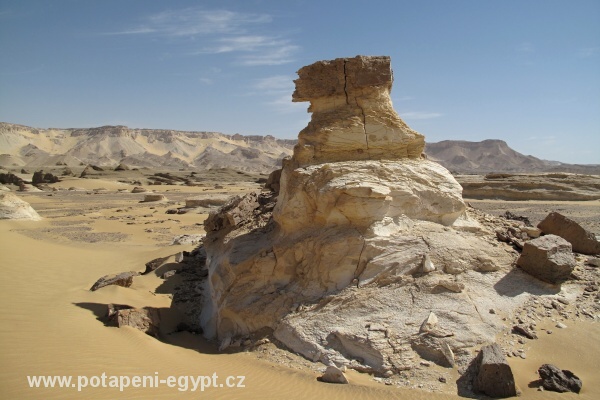 Dakhla Oasis, Bir Al Gebel