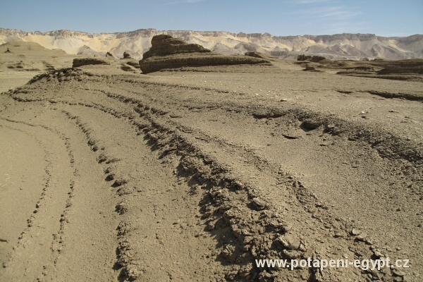 Dakhla Oasis, Bir Al Gebel