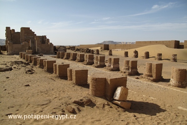 Dakhla Oasis, Deir Al Hagar