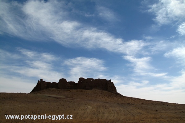 Kharga Oasis, Qasr Al Gweita