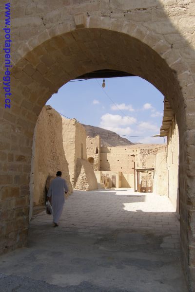 Klášter sv. Pavla u Hurghady / St. Paul monastery nearby Hurghada