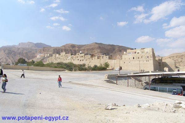 Klášter sv. Pavla u Hurghady / St. Paul monastery nearby Hurghada